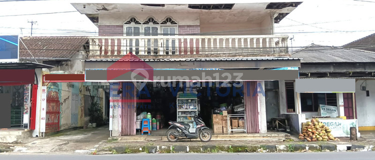 2-Story Shop House on National Road, Sumberpucung, Malang Regency, Near Traditional Market 1