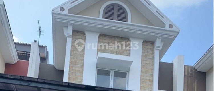 For Sale: Affordable and clean house in Thames JGC Cluster, Cakung. 1