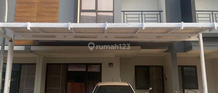 Rumah Di Dalam Cluster Premium Siap Huni Dekat Dengan Sumarecon  1