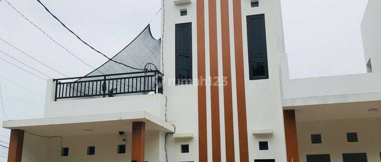 Rumah murah rumah 2 lantai rumah minimalis modern rumah baru di  Jl. Ciater Wareng, RT.01/RW.013 des, Rawakalong, Kec. Gn. Sindur, Kabupaten Bogor, Jawa Barat 16540 SHM Timur 1