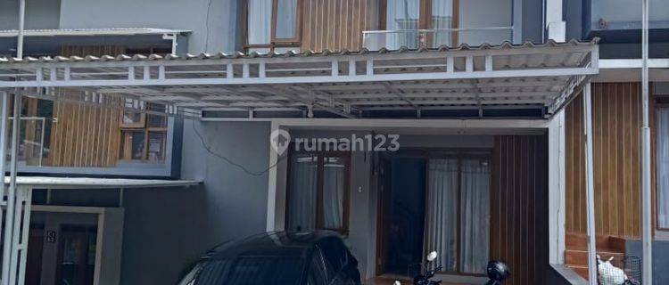 Rumah Modern dalam Cluster di Sariwangi Parongpong 1