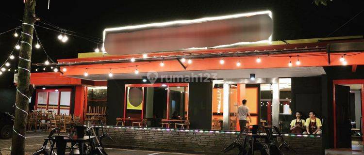 Rumah cocok untuk cafe / resto di Pusat Kota Bandung 1