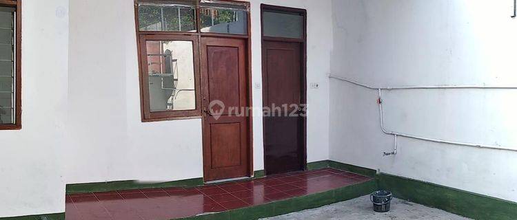 Rumah Minimalis di Komplek Permata Cimahi  1