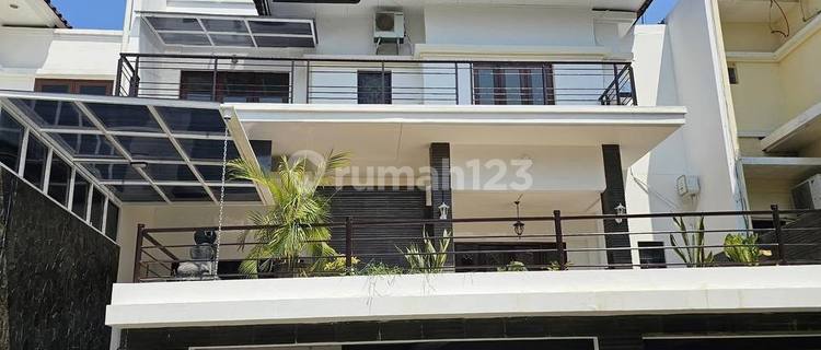 Beautiful Modern Style House at Affordable Price Near MRT in Cinere 1