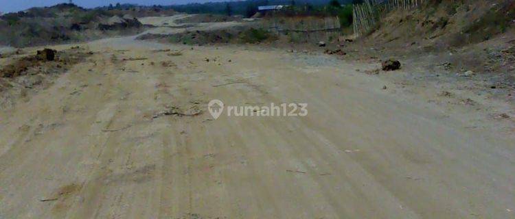 Dijual Tanah Industri Karawang, Jawa Barat - Cocok Untuk Membangun Kawasan Industri atau Kawasan Pergudangan (  Industrial land for sale in Karawang, West Java - Suitable for building an industrial area or warehousing area) 1