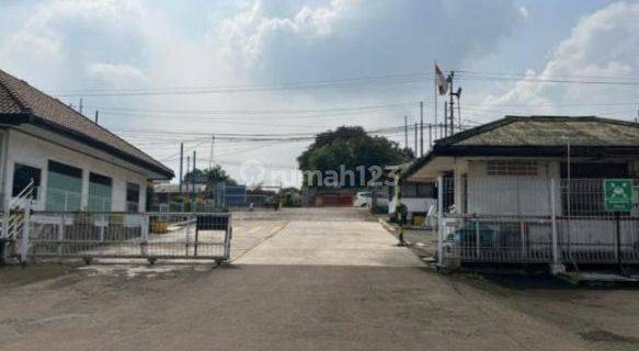 Dijual Tanah dan Bangunan
Jalan Raya Citeureup , Gunung Putri Bogor, Jawa Barat - Land and Buildings for sale Jalan Raya Citeureup, Gunung Putri Bogor, West Java 1