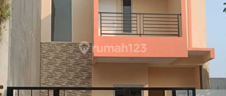 For Rent New Neat Ready-to-Occupy House in Banjar Wijaya Cluster 1