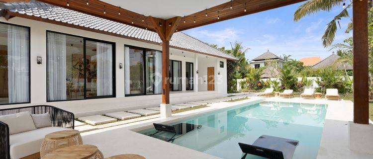 Rumah Premium Ricefield Baru Furnished di Ubud 1