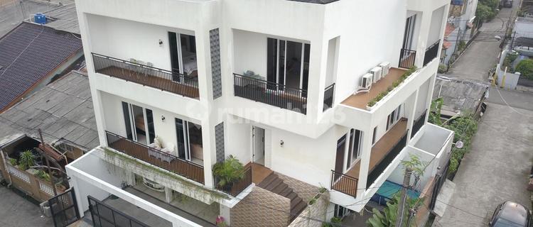 Modern Tropical New House 3 Floors 6 Bedrooms Jatibening Baru Bekasi. 1