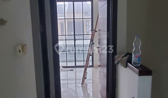 FOR RENT GREENLAKE CLUSTER EAST ASIA HOUSE - UNFURNISHED 1