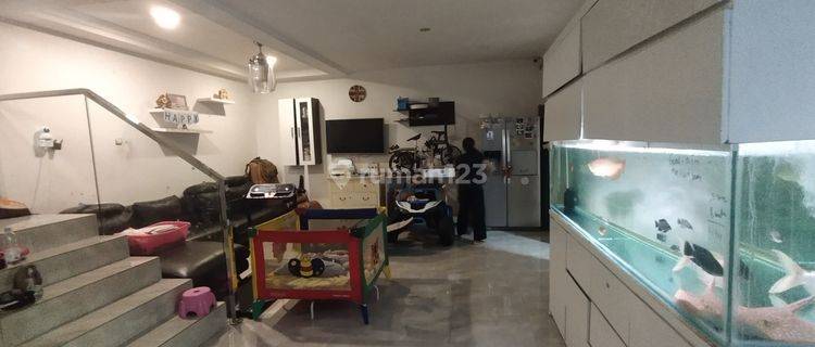 Dijual Rumah Furnished di Perumahan Citra 2 Ext , Jakarta Barat 1