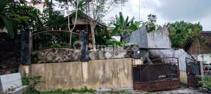 Rumah Di Daerah Manyaran Semarang Barat 1