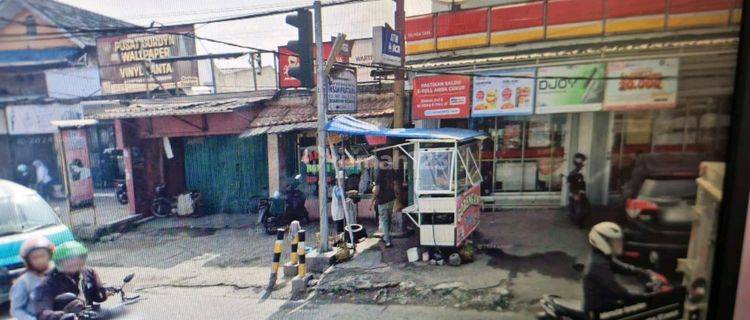 Ruko Strategis Dijual Cepat  1