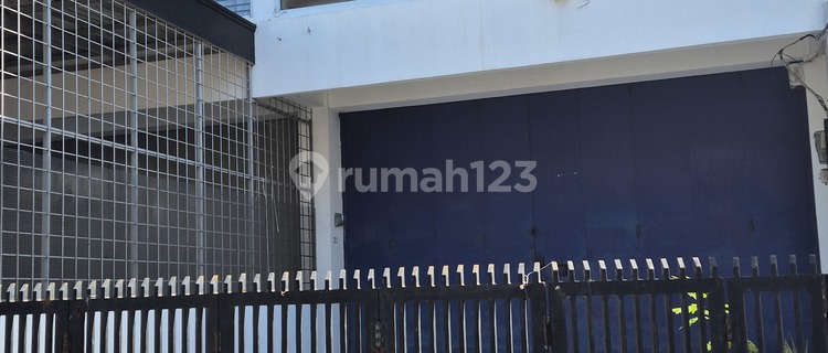 For Rent: Lemahwungkuk Ex-Bank Shop House, Ready for Business Use 1