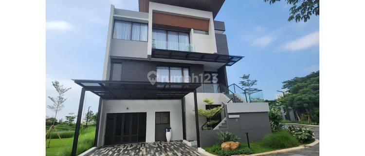 Ardea Dekat Ke Strozzi, Leonora, Gold Finch Melody Summarecon 3lt 1