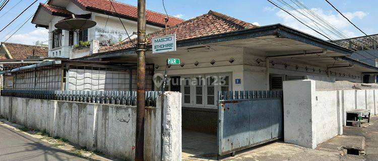  Rumah Lama di tengah Kota di Sayap Pasir Kaliki, Kebon Kawung 1