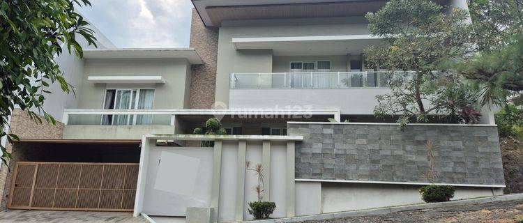 Jual Rumah Mewah Palm Hill View Sungai Mengalir 1