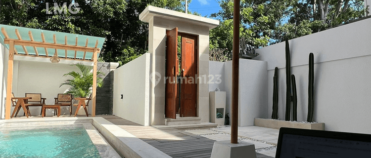 Villa 3 Kamar Tidur Furnished HS di Uluwatu, Bali 1