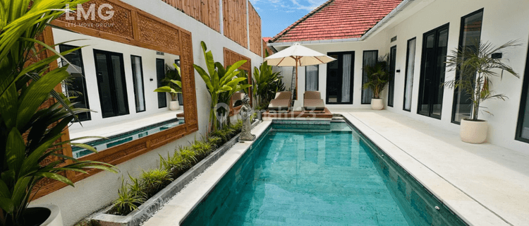 Disewakan Villa 4 Kamar Tidur Furnished HS di Berawa, Bali 1