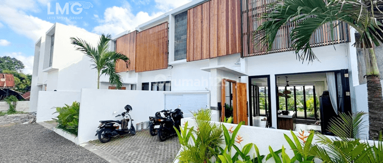 Disewakan Villa 2 Kamar Tidur Furnished di Kerobokan, Bali 1