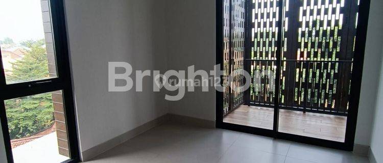 HOT LISTING  DI  RUMAH BOTANY HILLS FATMAWATI JAKARTA SELATAN 1