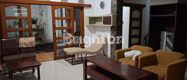 SEWA RUMAH SIAP HUNI BSD ( DKT  STASIUN RAWA BUNTU ) TANGSEL  1