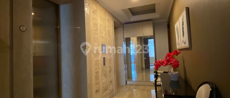 For Rent District 8, 3 bedrooms and 2 bathrooms, size 179m² 1