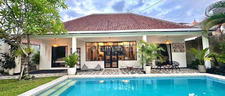 Villa For Rent Wifi Facilities In Kerobokan 1