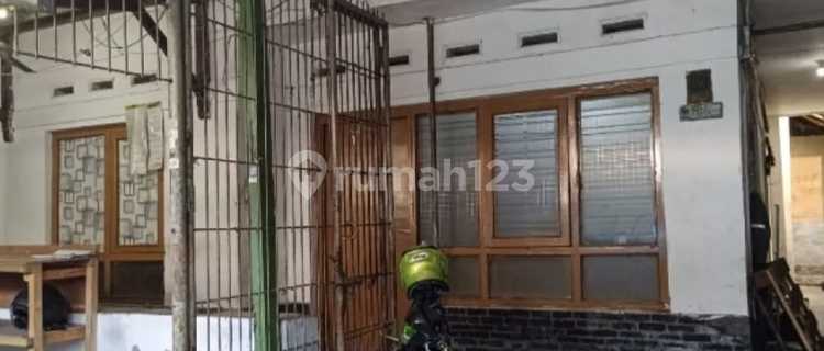 Rumah Cocok Untuk Usaha Sayap Gardujati, Bandung 1
