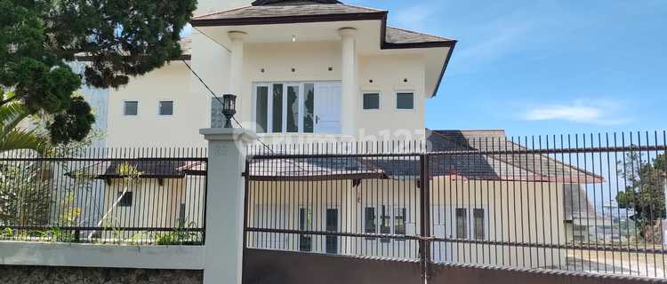 Dijual Harga Bawah NJOP Rumah Siap Huni Cipaku Bandung Utara 1