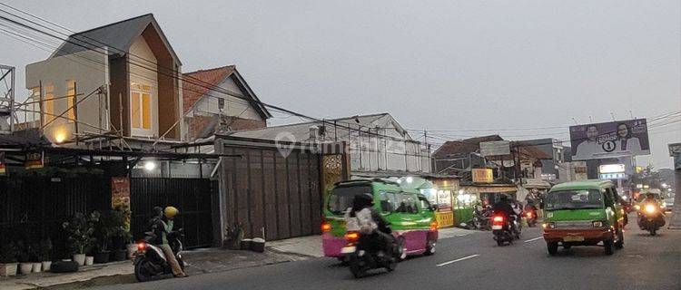 Rumah Sewa 2 Lantai Bagus SHM di Jalan Raya Gunung Batu, Bogor 1