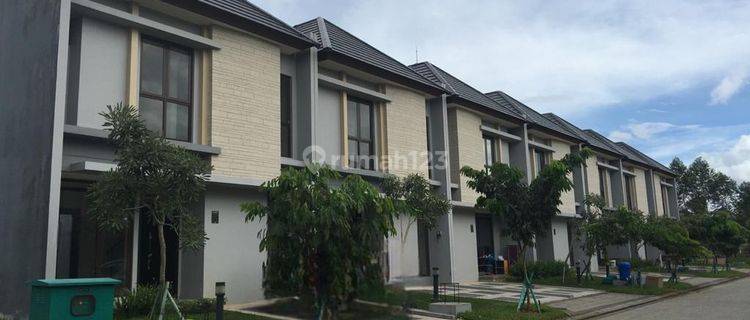 Dijual Rumah Eminent Precia 1