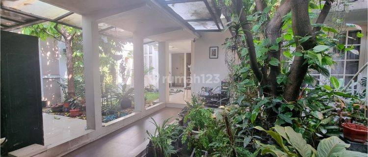 Rumah Mewah Furnished 2 Lantai Di Kembar Mas Moh Toha Bandung 1