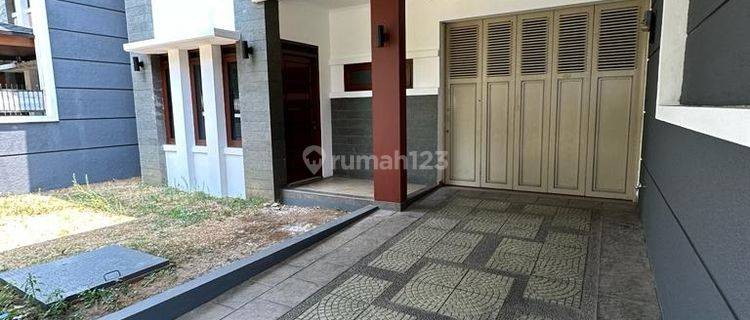 Rumah Modern Minimalis Siap Huni di Batununggal Indah 1