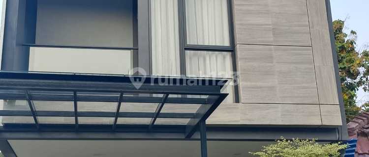 For Sale 2-Story House Near Puri Indah Mall And Near Siloam Hospital Kebon Jeruk 1