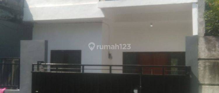 RUMAH 2 LANTAI BARU JADI DI PUSAT KOTA GIANYAR SIAP HUNI  1