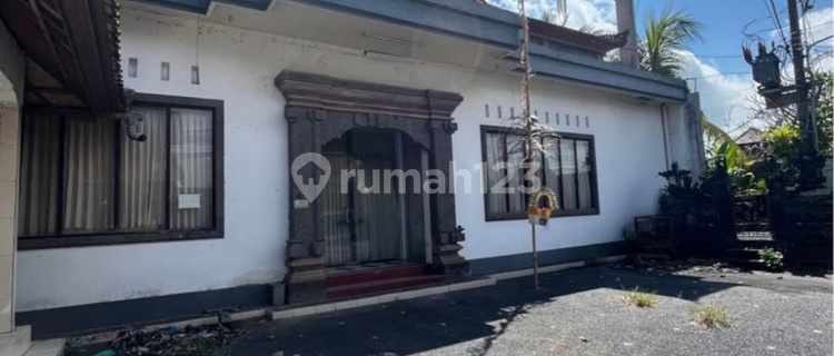 Large Size Rental Shop In Ubud At Cheap Prices 1