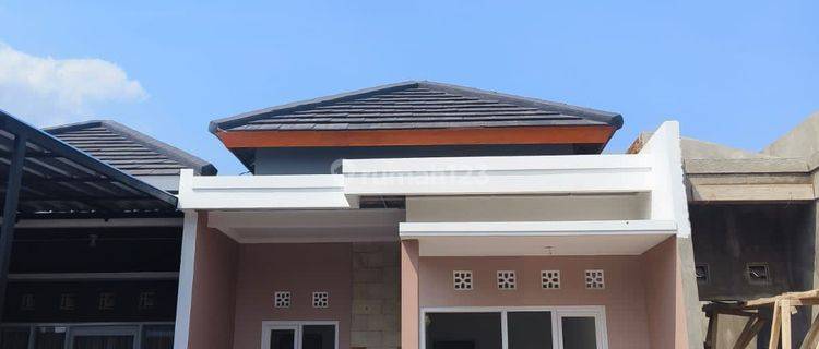 Rumah Modern Dekat Jalak Harupat Dan Rumah Sakit 1