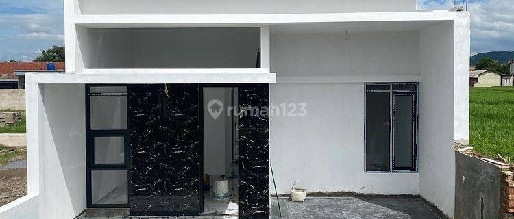 Rumah Jalan Provinsi Bandung Dekat Exit Tol Kopo  1