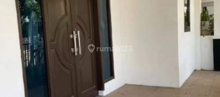 Disewakan Rumah Bagus Di Kemang Pratama  1