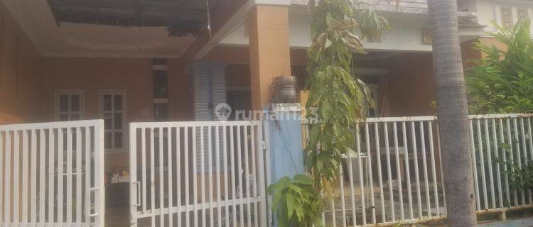 Disewakan.rumah Cluster Aralia Harapan Indah Bekasi 1