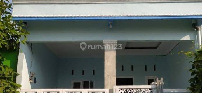 Dijual rumah cantik di perumahan Mega regency Cikarang Selatan 1