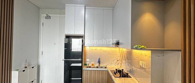 DISEWAKAN APARTEMEN 1BR DI SAMPING BINUS ALAM SUTERA 1