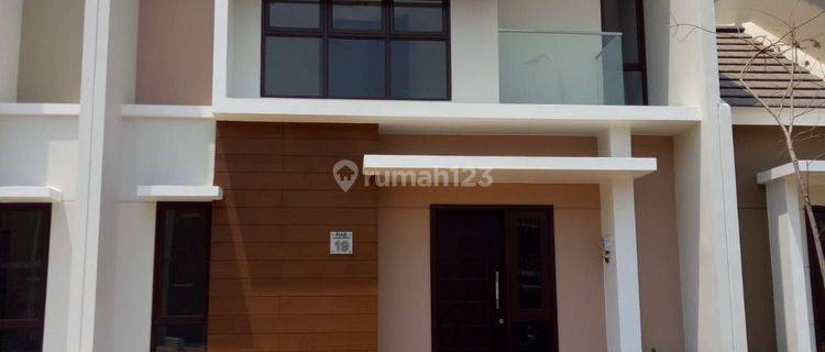 Dijual Rumah Di Cluster Burgundy, Summarecon Bekasi 1