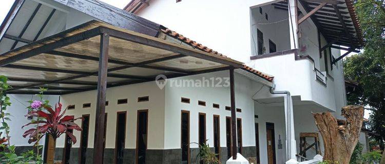 Rumah Besar Siap Huni Di Sarijadi Bandung 1