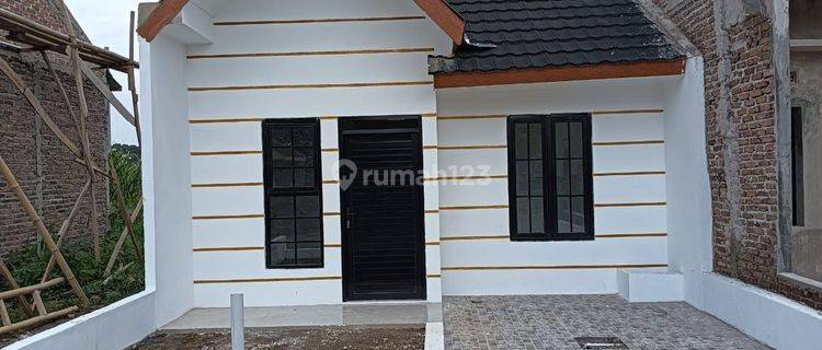 Rumah 1 lantai siap huni lokasi strategis 1