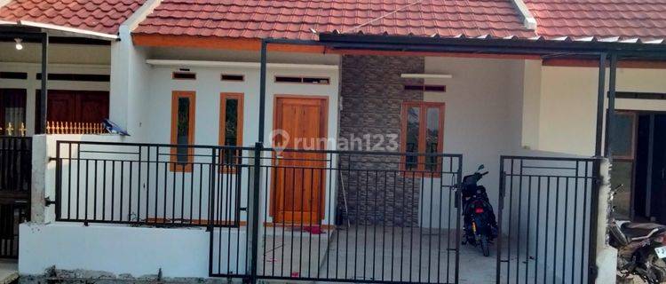 Rumah siap huni dengan konsep minimalis modern 1