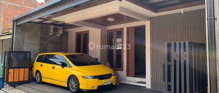 Jual rumah bagus nyaman di panda majapahit Semarang timur 1