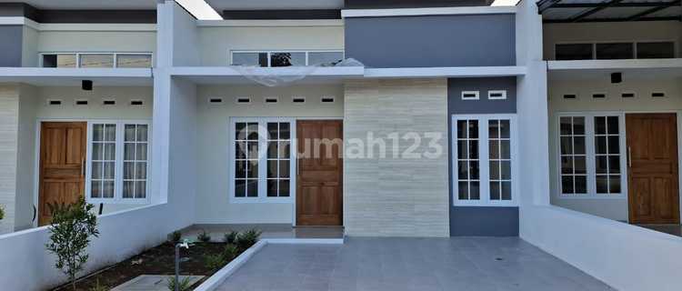 Ready-to-Occupy House SHM 1 Story Villa Dawung Residence Pudak Payung Banyumanik 1