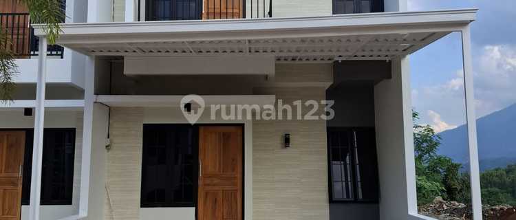 Rumah 2 Lantai Shm Di Dawung Pudak Payung 1